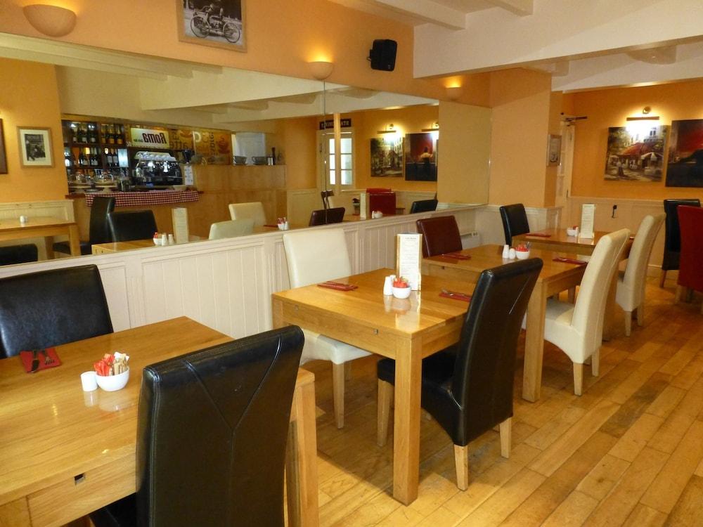 The Atherstone Red Lion Hotel Esterno foto